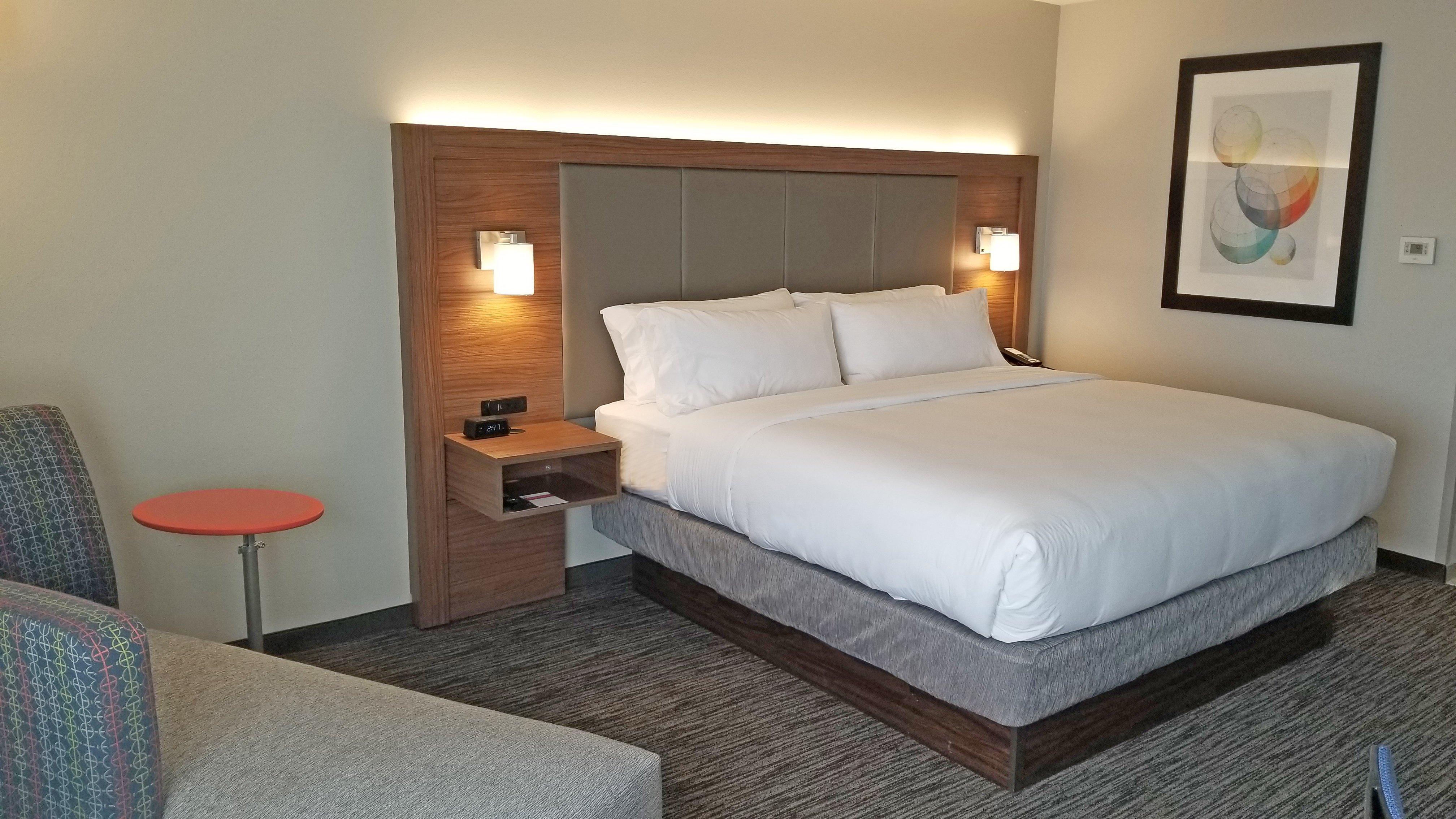 Holiday Inn Express Hotel & Suites Columbus By Ihg Extérieur photo