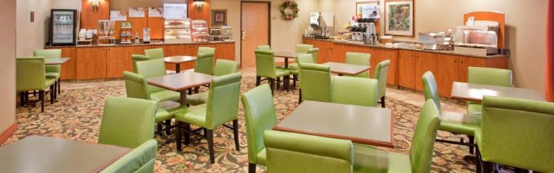 Holiday Inn Express Hotel & Suites Columbus By Ihg Extérieur photo