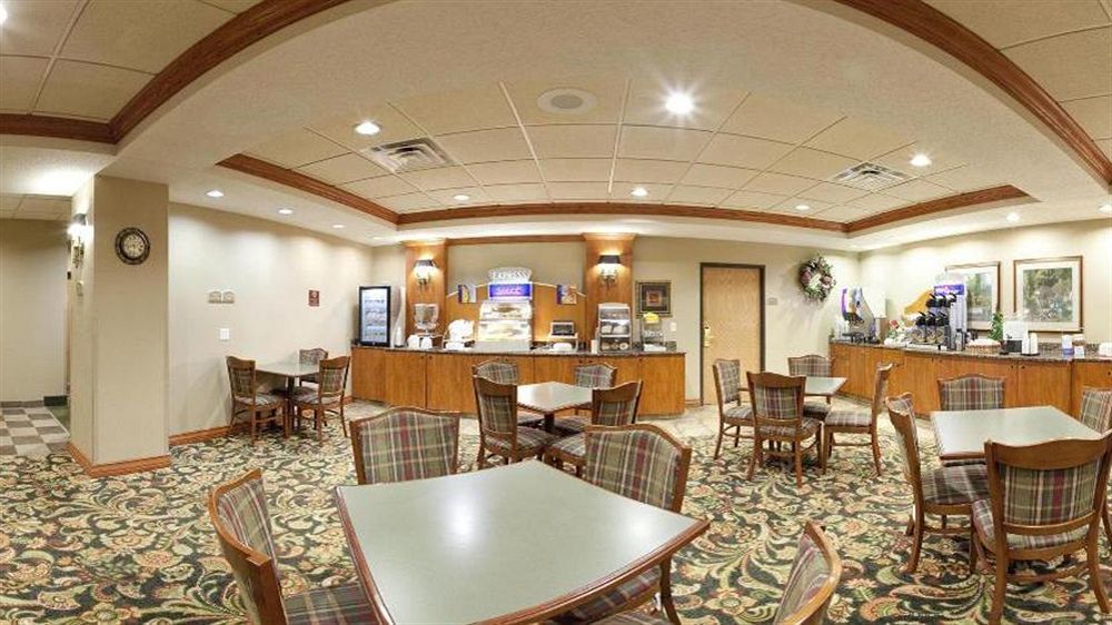 Holiday Inn Express Hotel & Suites Columbus By Ihg Extérieur photo